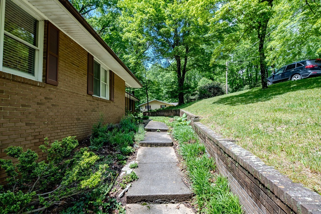 357 Kalmia Lane Property Photo 3