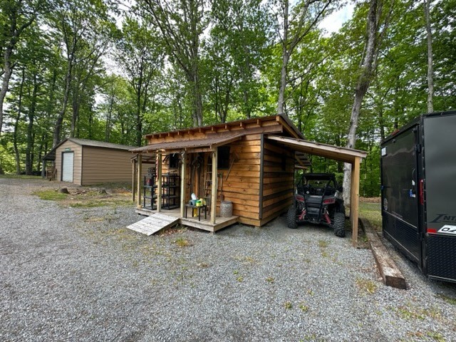 470 Rocky Top Ln. Property Photo 5