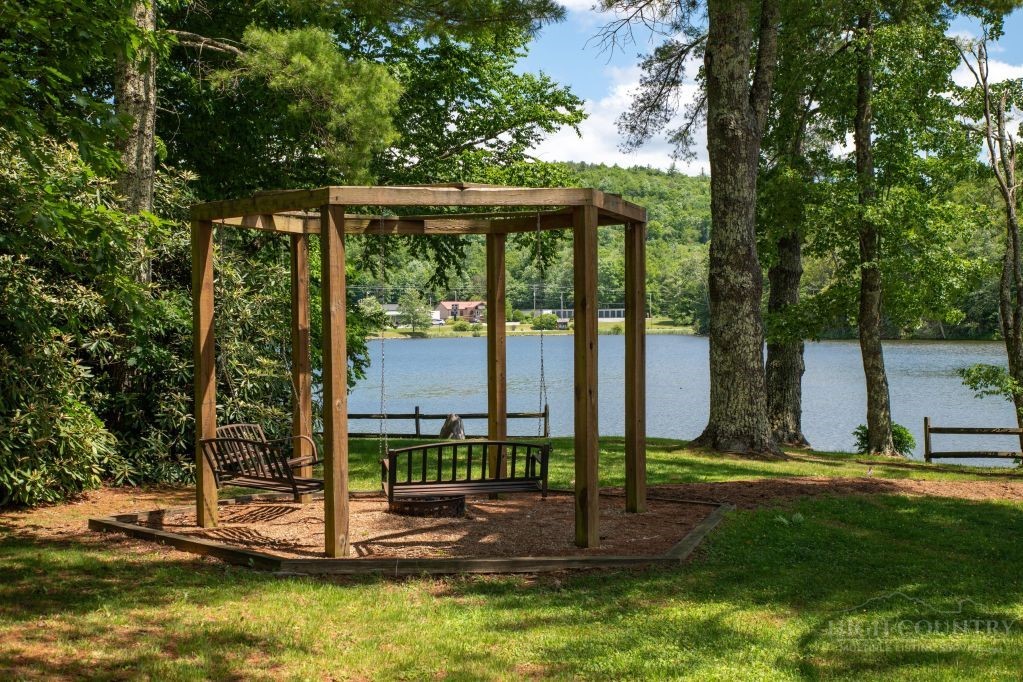 84 Pine Ridge Loop Property Photo 25