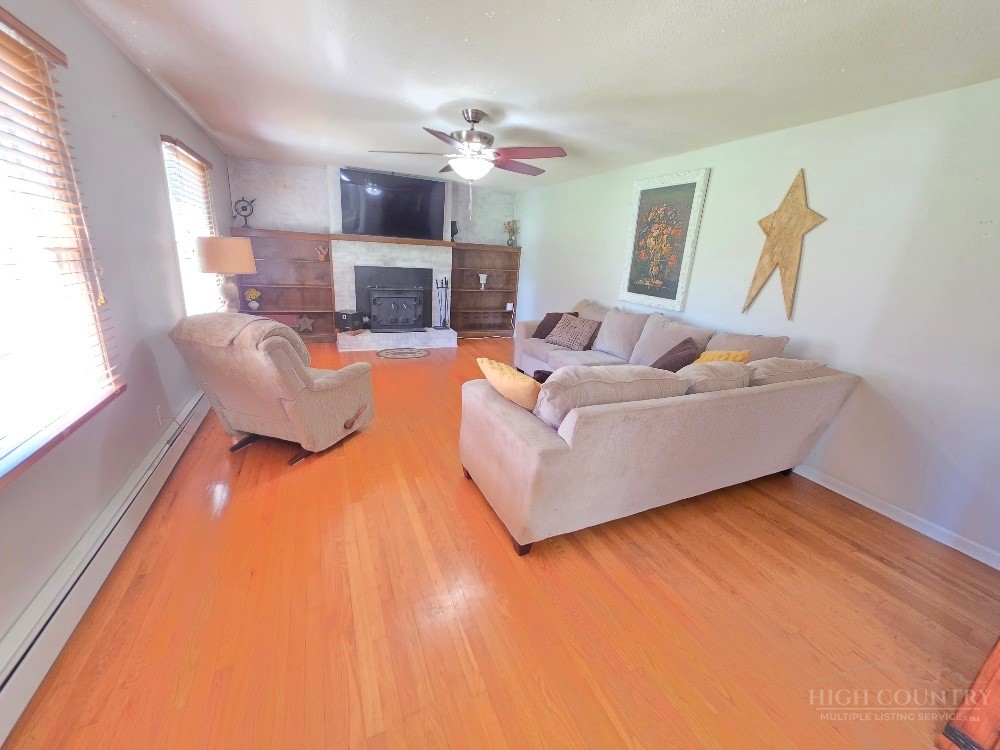 19 Carson Blvd Property Photo 7