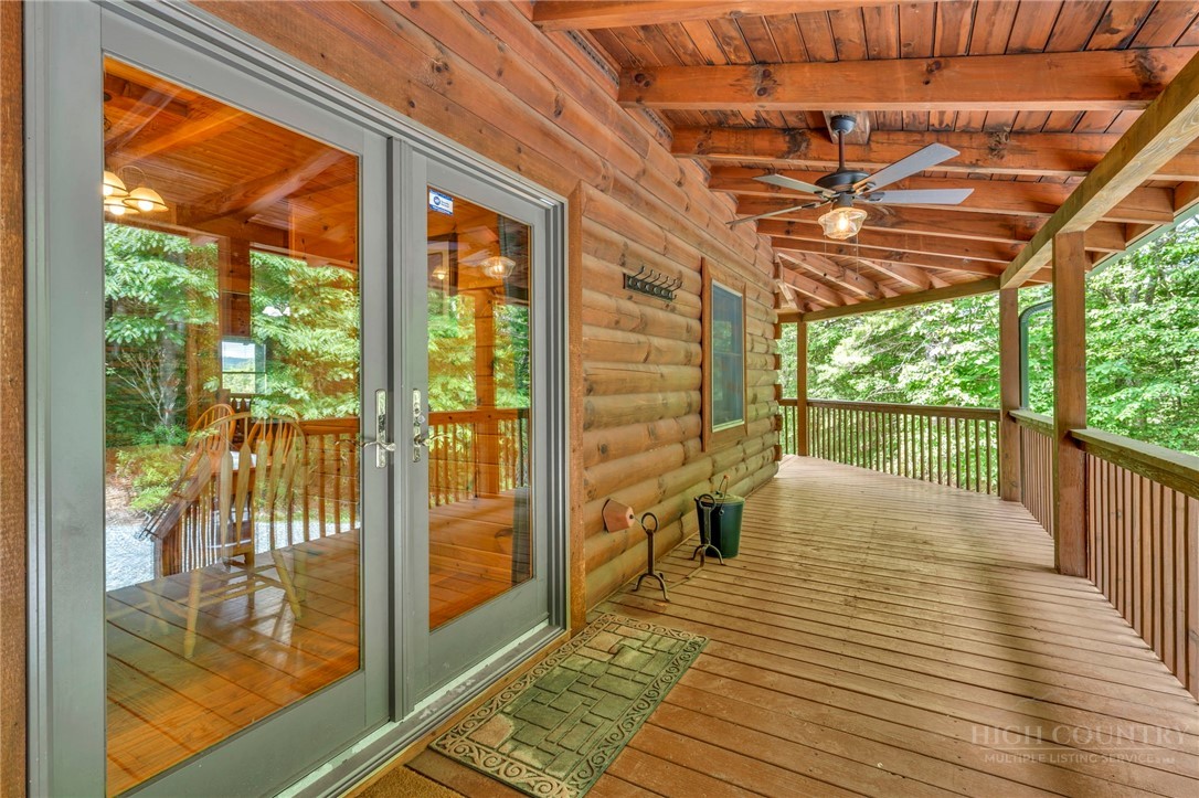 328 Nile Park Drive Property Photo 11