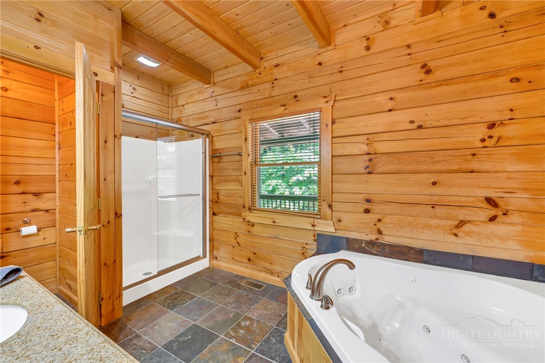 328 Nile Park Drive Property Photo 27