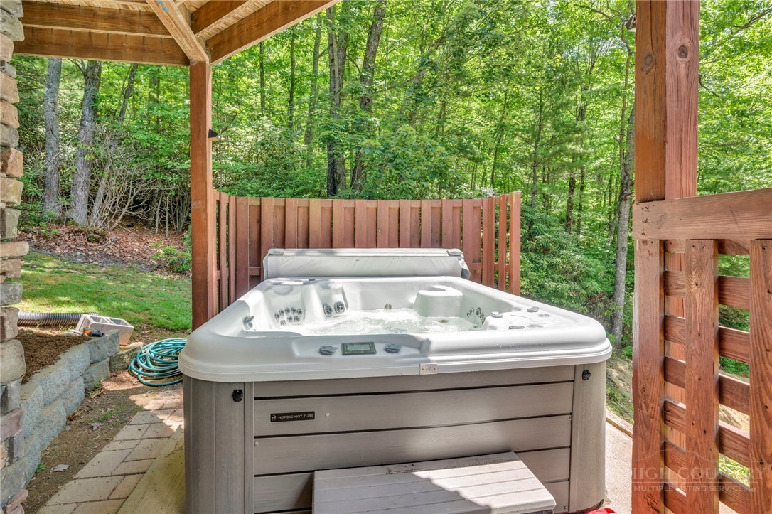 328 Nile Park Drive Property Photo 36