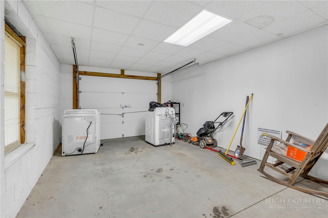 328 Nile Park Drive Property Photo 46
