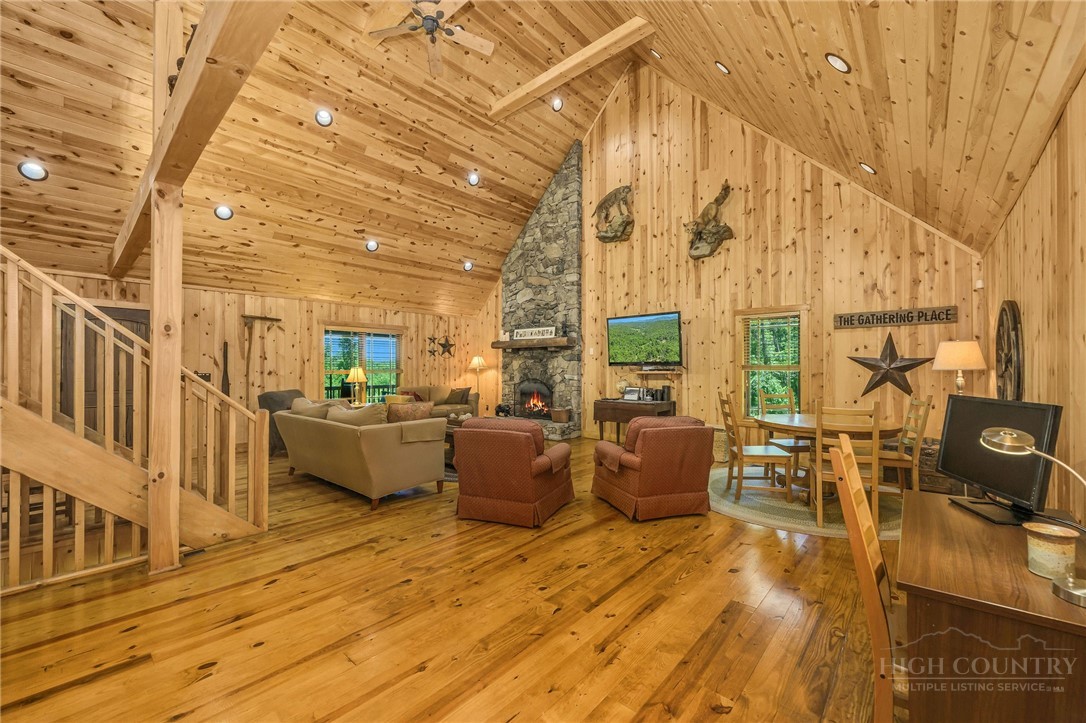 4098 Roundabout Road Property Photo 15