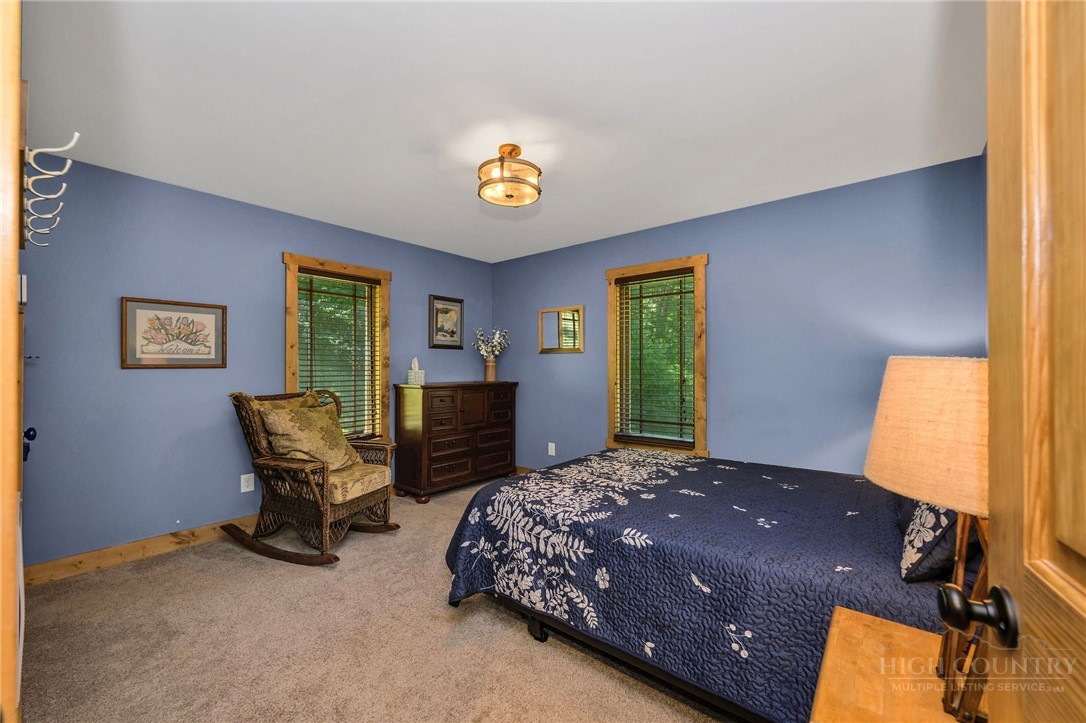 4098 Roundabout Road Property Photo 24