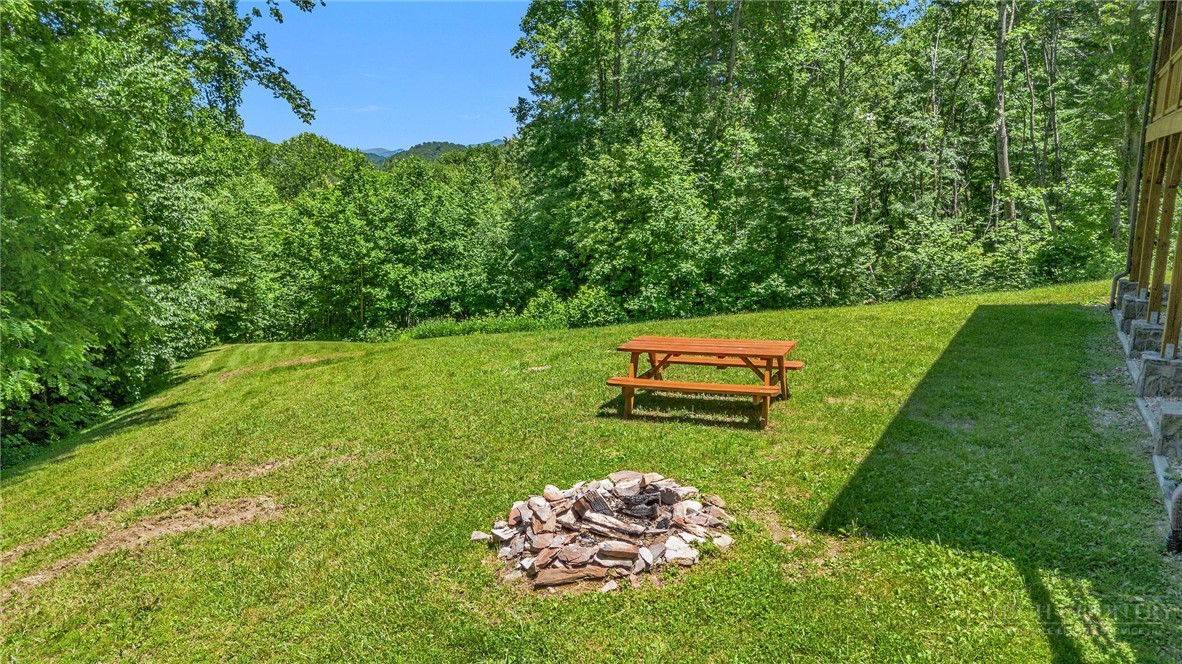4098 Roundabout Road Property Photo 48
