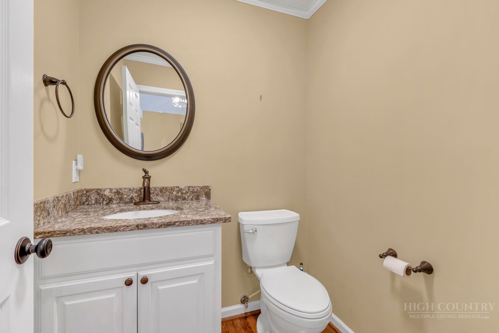 123 Liberty Lane Property Photo 8