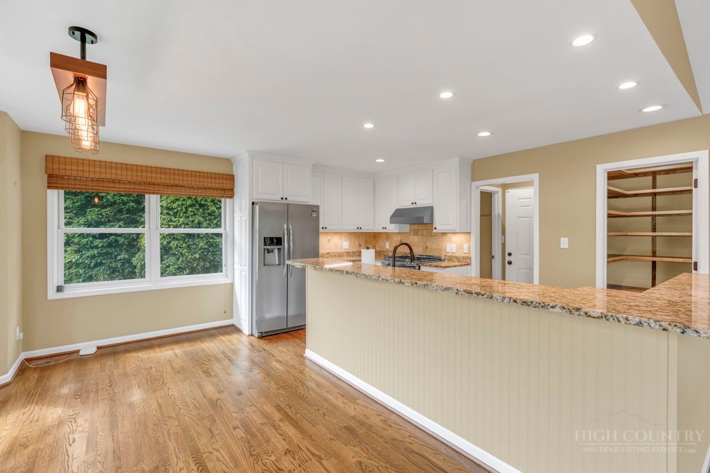 123 Liberty Lane Property Photo 15