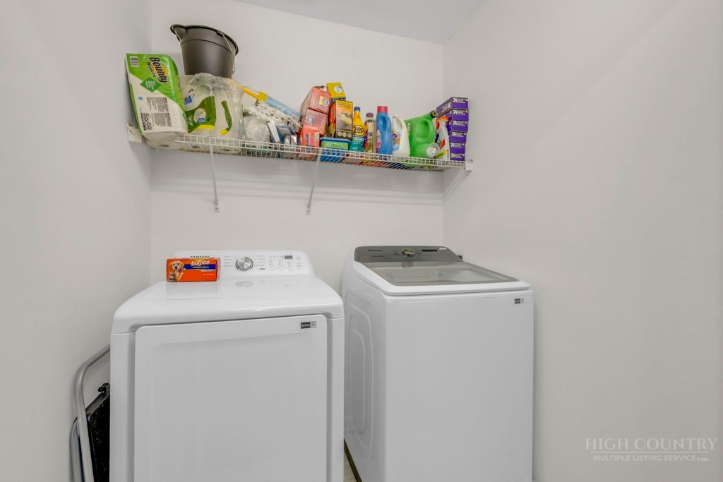 374 Deer Lane Property Photo 10