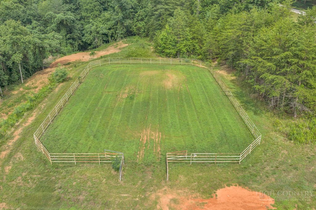 374 Deer Lane Property Photo 23