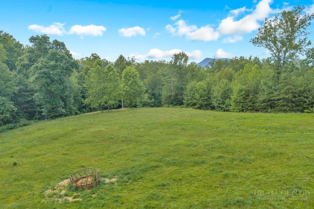 374 Deer Lane Property Photo 28