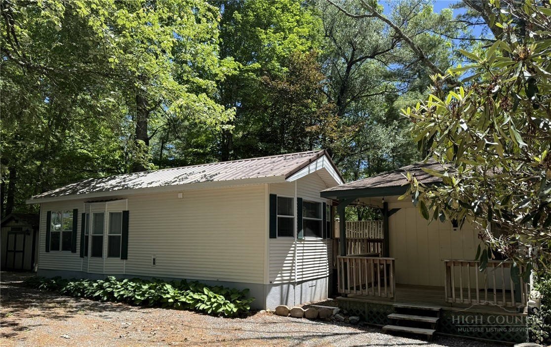 397 Elderberry Loop Property Photo 1