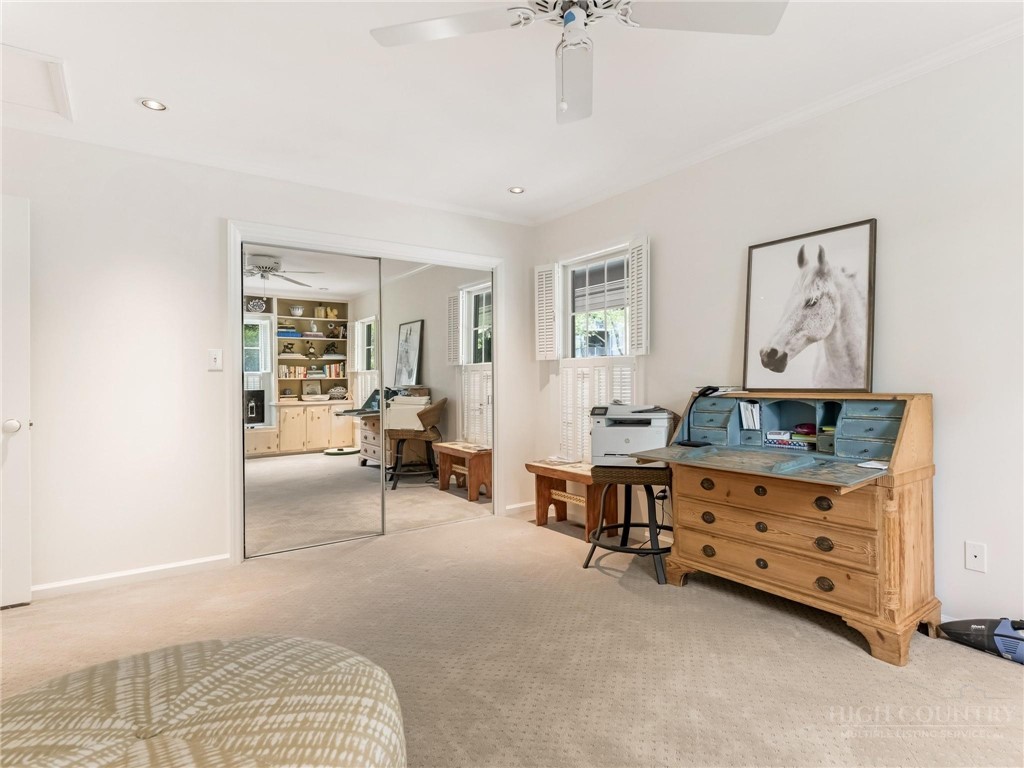 235 Valley View Road Property Photo 8