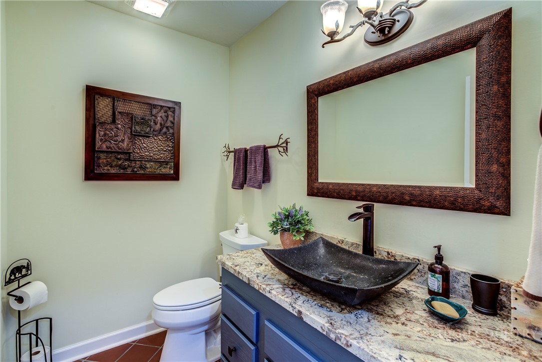 2038 Bell Mountain Road Property Photo 30