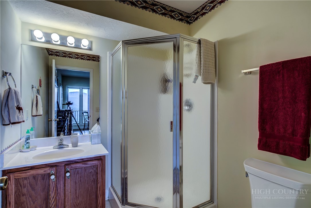 2038 Bell Mountain Road Property Photo 42