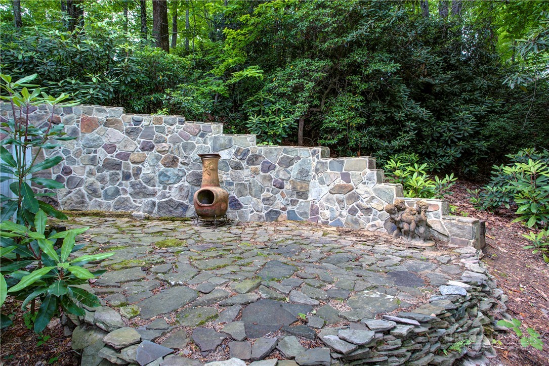 2038 Bell Mountain Road Property Photo 49