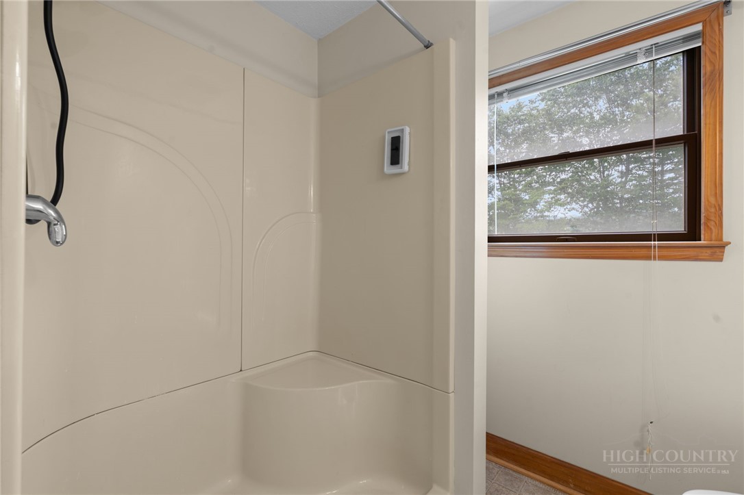 1701 Nc Highway 16 N Property Photo 43