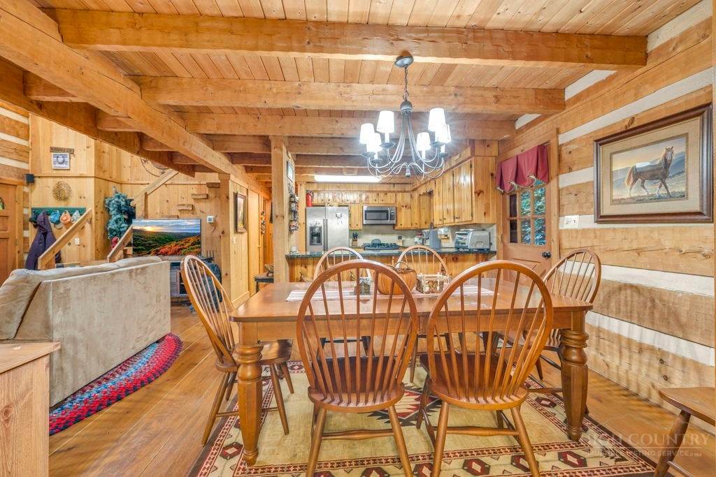 711 Meadow Road Property Photo 15