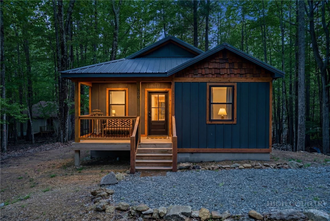 100 Teaberry Trail Property Photo 1