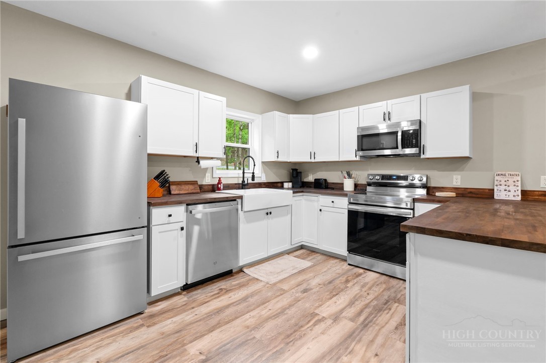 100 Teaberry Trail Property Photo 7