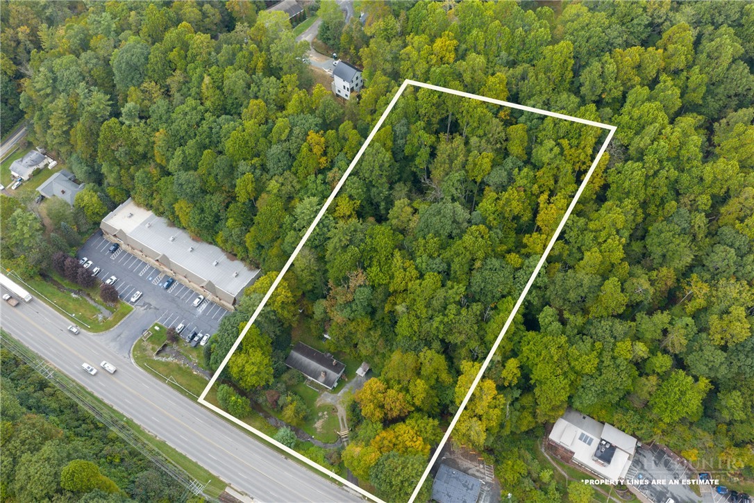1794 Highway 105 Property Photo 15
