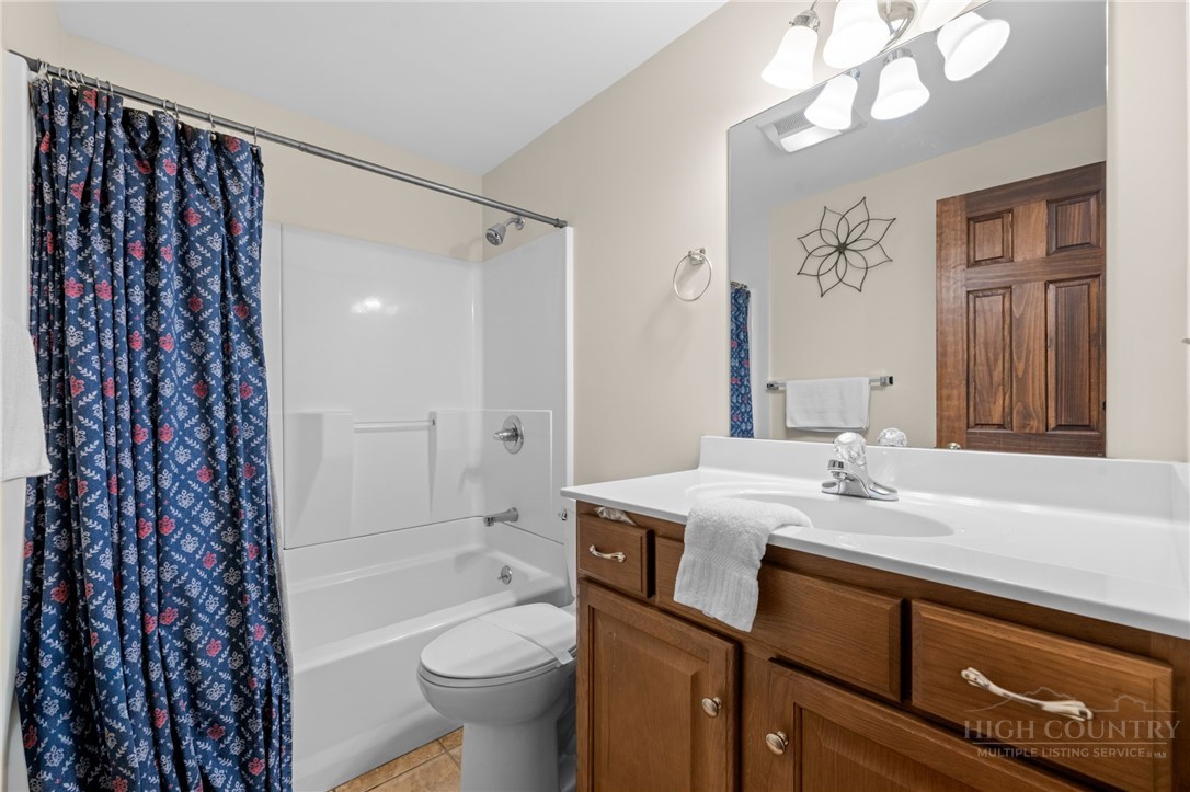 260 Balsam Lane Property Photo 23