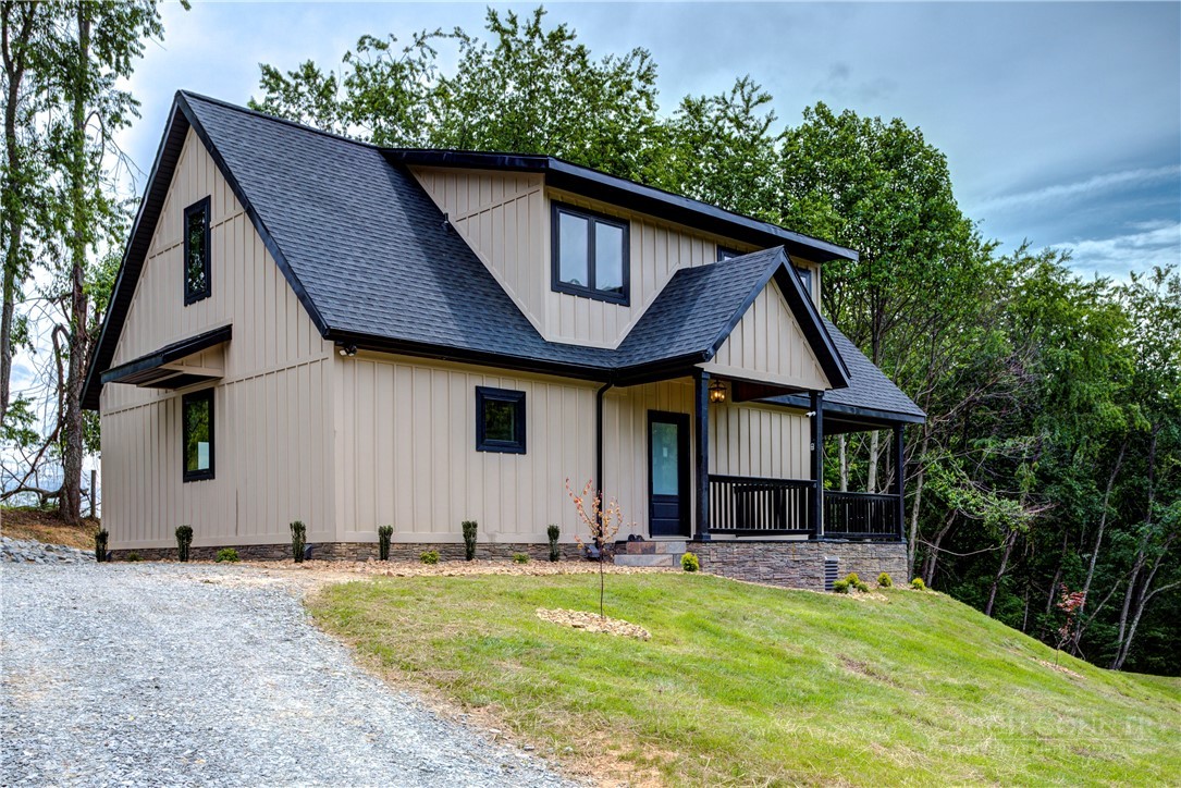 180 Twin Oaks Mountain Boulevard Property Photo 4