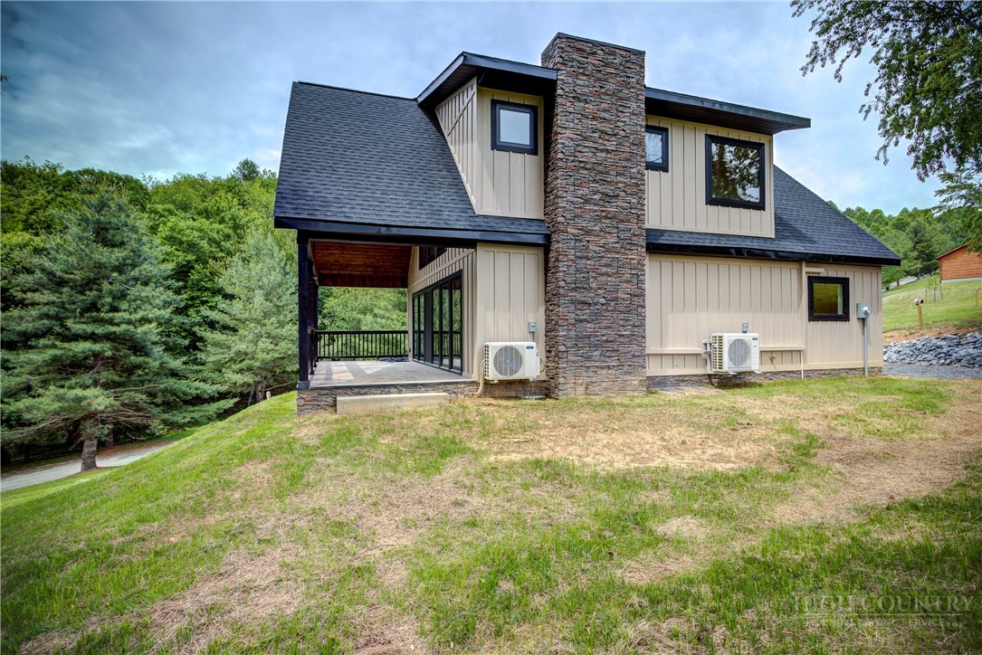 180 Twin Oaks Mountain Boulevard Property Photo 8