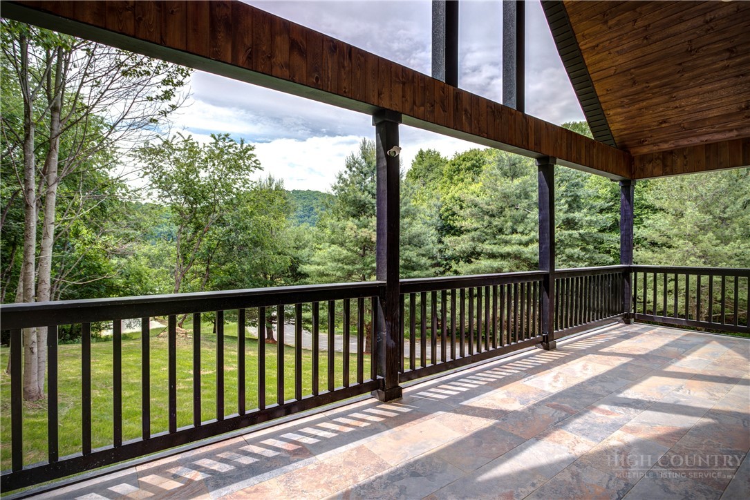 180 Twin Oaks Mountain Boulevard Property Photo 13