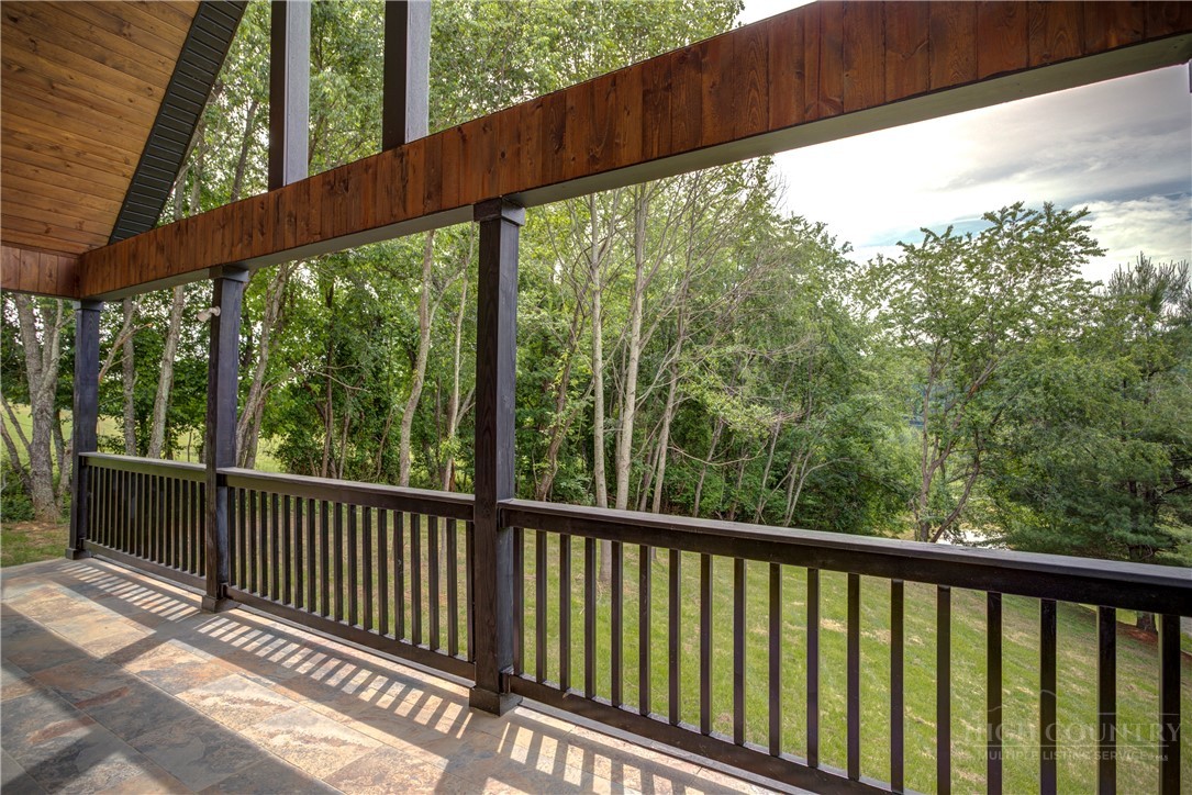 180 Twin Oaks Mountain Boulevard Property Photo 14