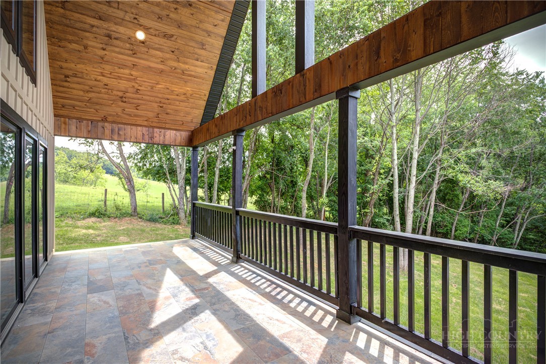 180 Twin Oaks Mountain Boulevard Property Photo 15