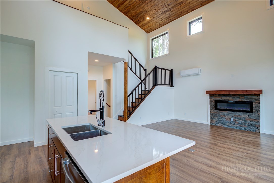 180 Twin Oaks Mountain Boulevard Property Photo 23