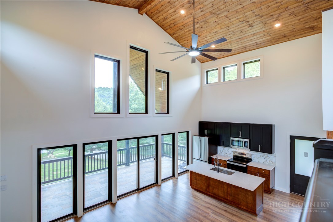 180 Twin Oaks Mountain Boulevard Property Photo 30