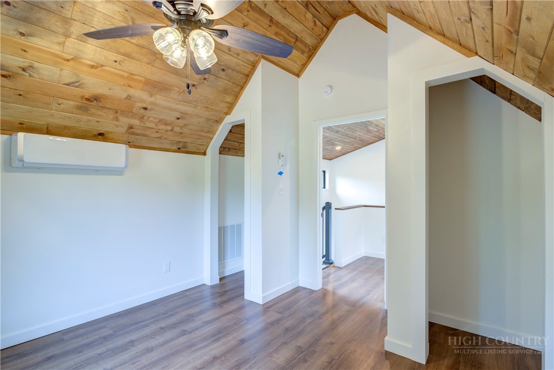 180 Twin Oaks Mountain Boulevard Property Photo 32
