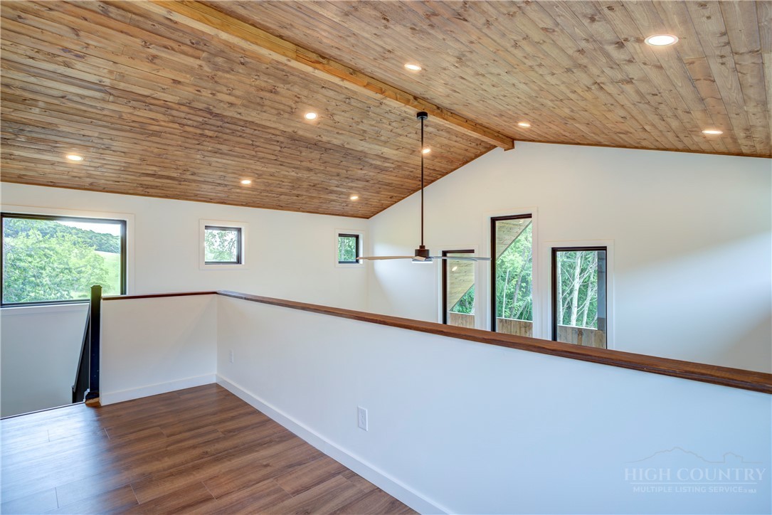 180 Twin Oaks Mountain Boulevard Property Photo 36