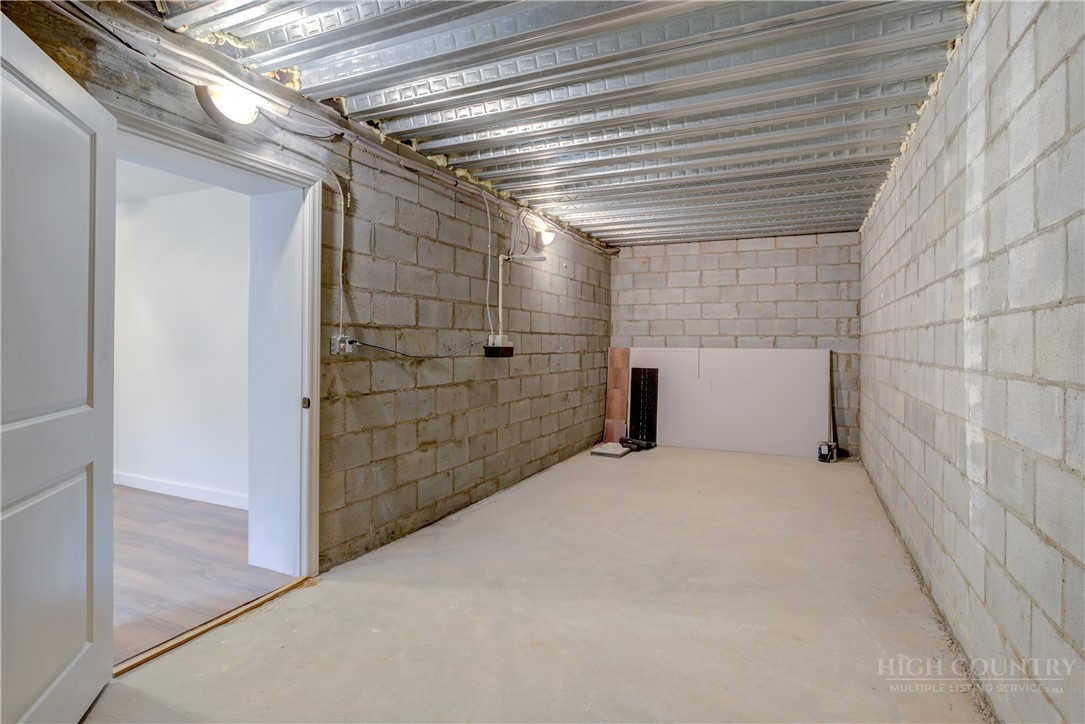 180 Twin Oaks Mountain Boulevard Property Photo 43