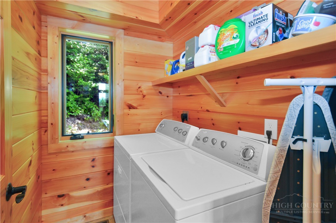 6365 Julius Drive Property Photo 34