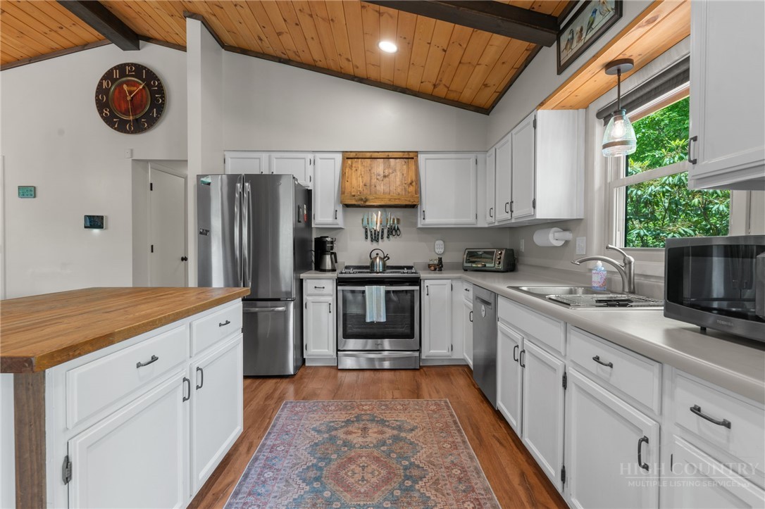 106 Upper Grouse Ridge Road Property Photo 13