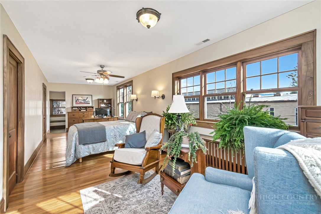 140 Library Lane Property Photo 26