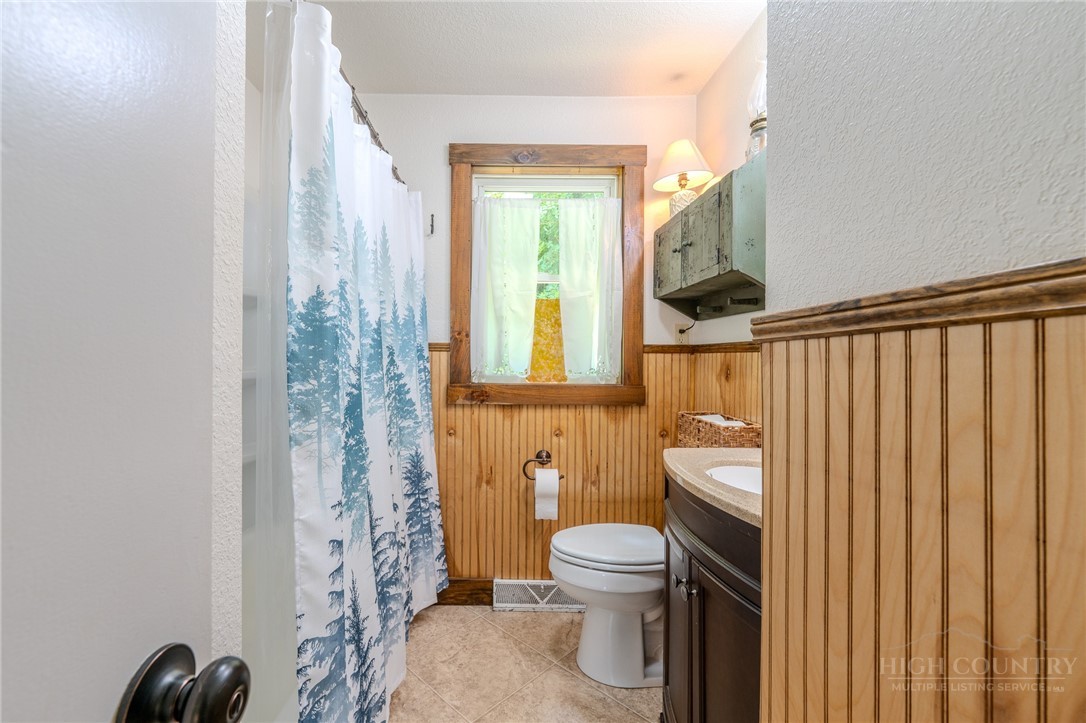 84 English Road Property Photo 13