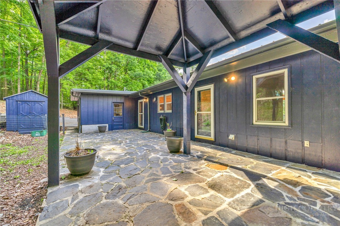 206 Oak Grove Circle Property Photo 36