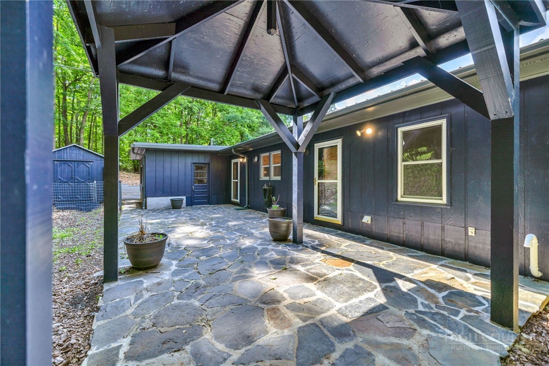 206 Oak Grove Circle Property Photo 38