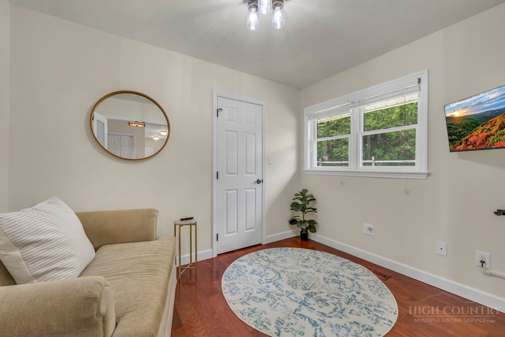 784 Alpine Drive Property Photo 21