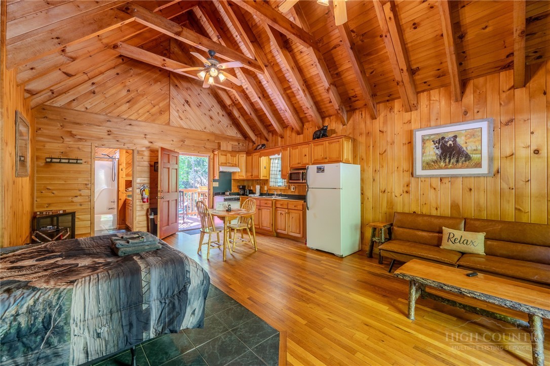 49 Creekside Loop Property Photo 6