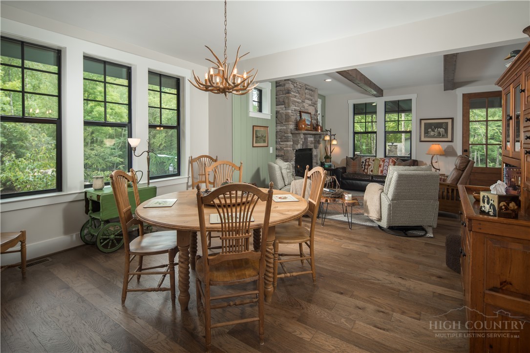 9391 Blackberry Road Property Photo 11