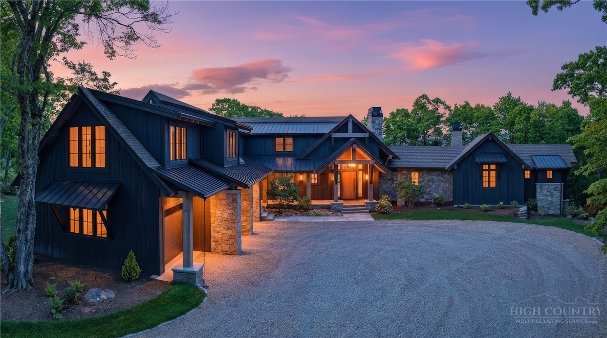 597 Blazing Star Trail Property Photo 1