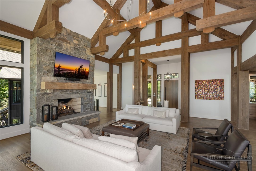 597 Blazing Star Trail Property Photo 19