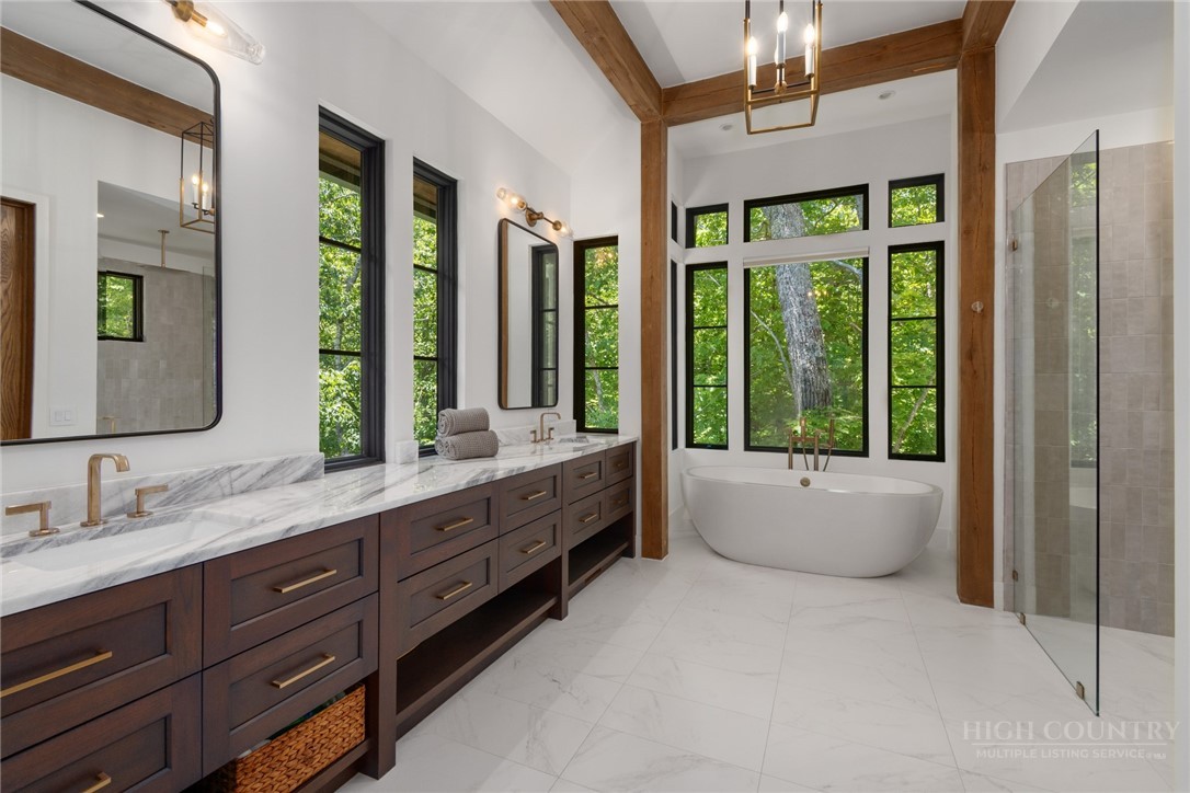 597 Blazing Star Trail Property Photo 25