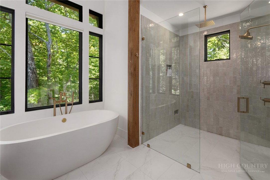 597 Blazing Star Trail Property Photo 26